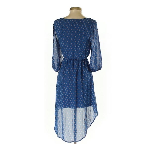 Casual Dress - Picture 2 of 3